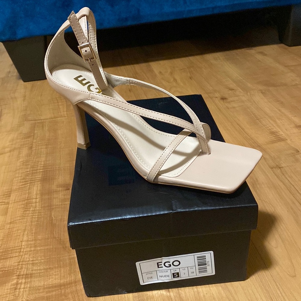 Nude Heel